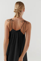 Color: black