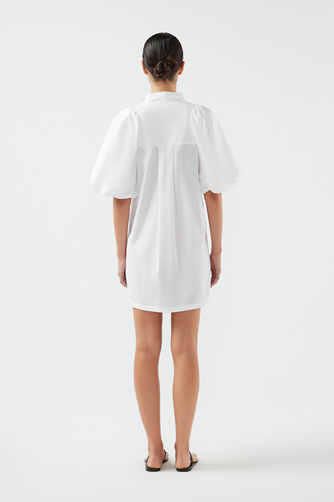 Color: white