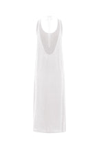 Color: white