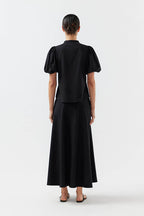 Color: black