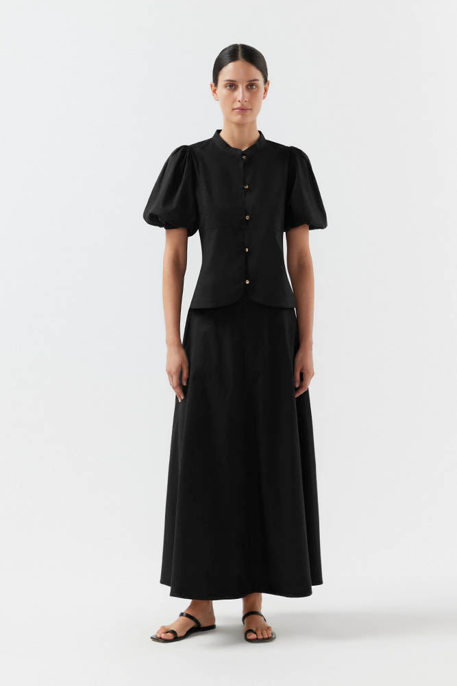 Color: black