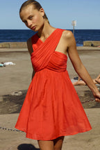 Color: candy-apple