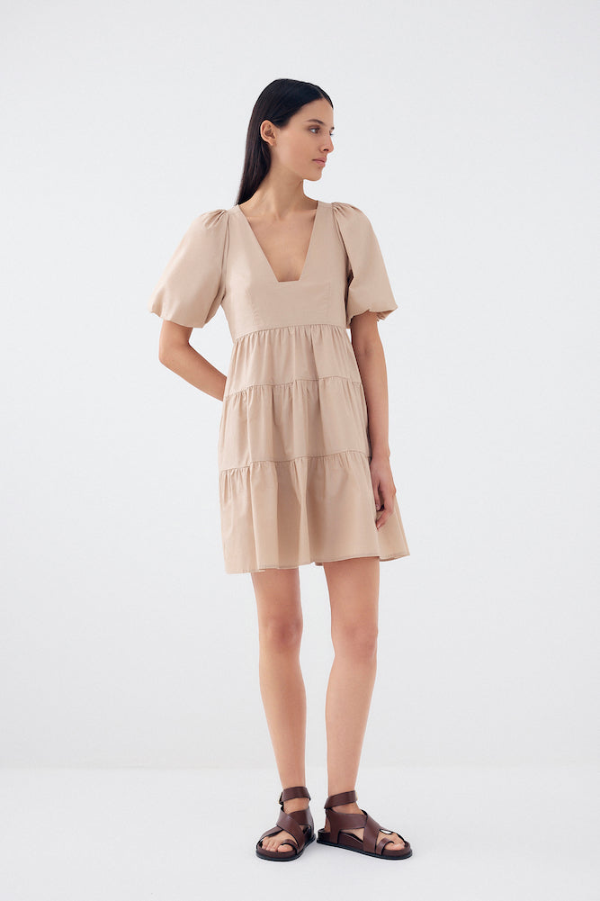Color: Wheat