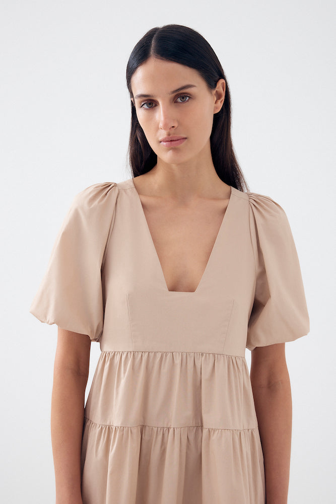 Color: Wheat