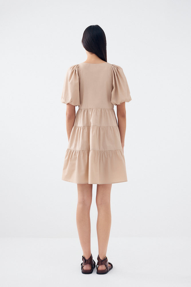 Color: Wheat