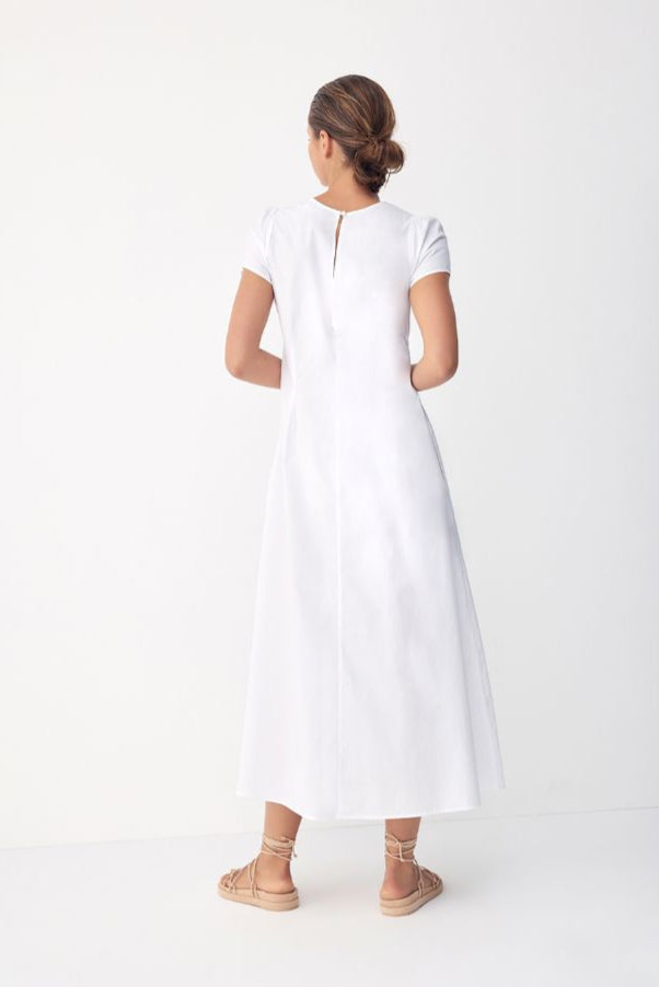 Color: White