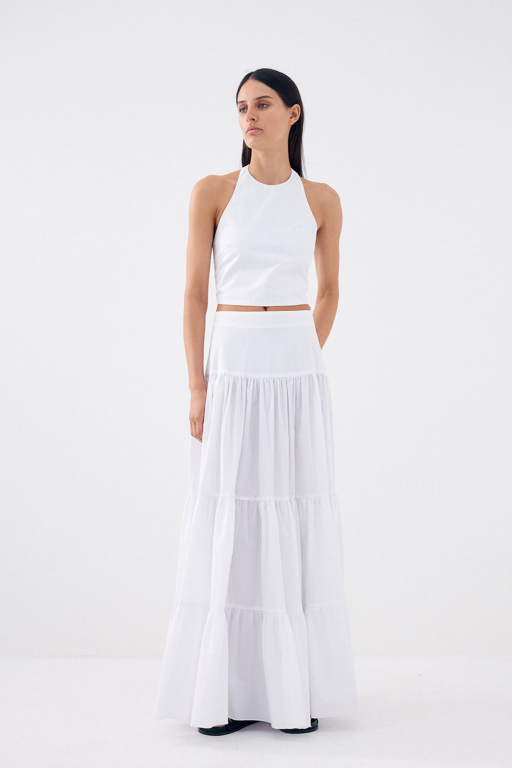 Color: white