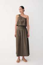 Color: olive