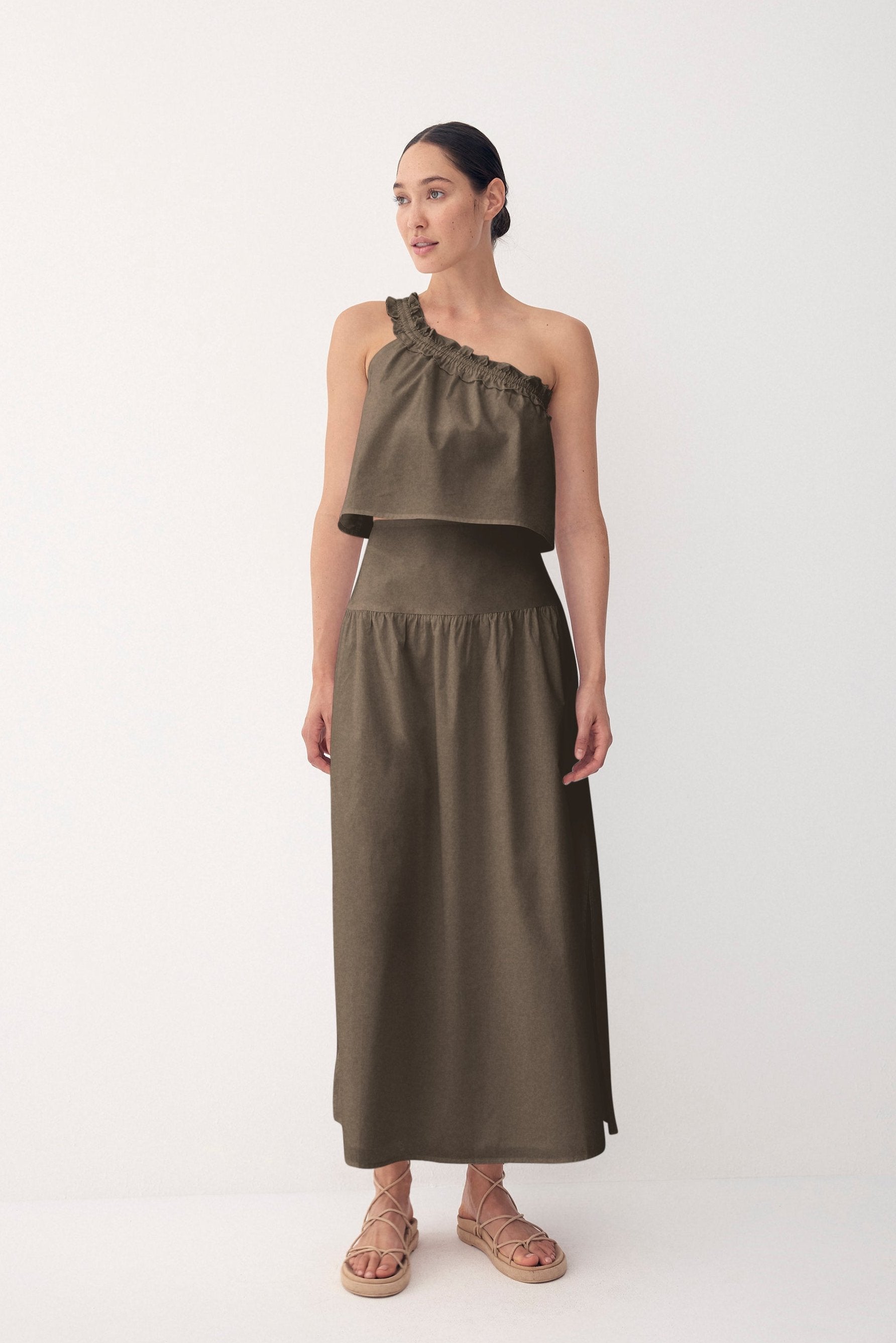 Color: olive