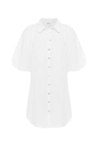 Color: white