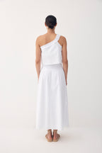 Color: white